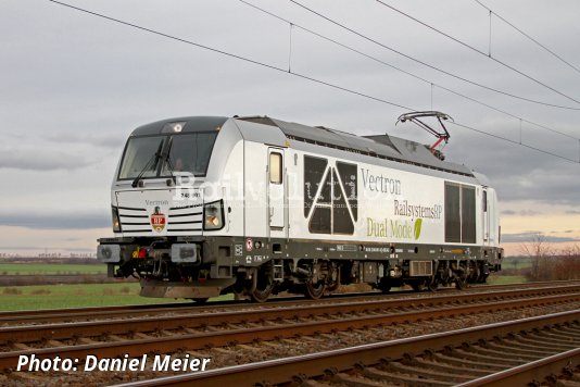 Railsystems RP Received Its First Vectron Dual Mode