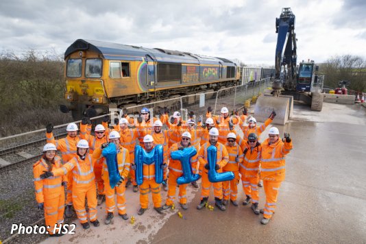 Million tonne milestone for HS2’s Quainton freight trains