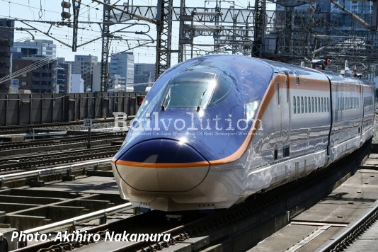 Class E8 Shinkansen enters commercial service