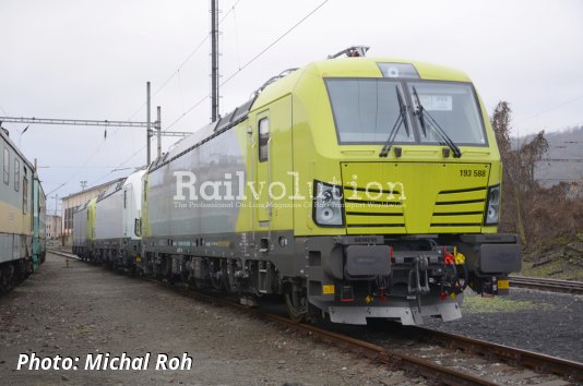Alpha Trains Vectrons On Hire By ČD Cargo
