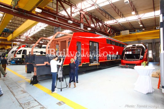 Final Assembly Start For Aeroexpress KISS EMUs