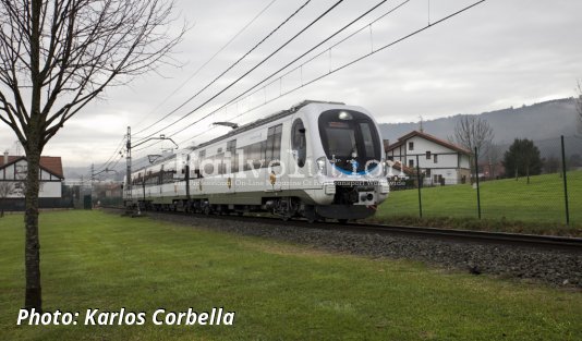 More EMUs for Euskotren