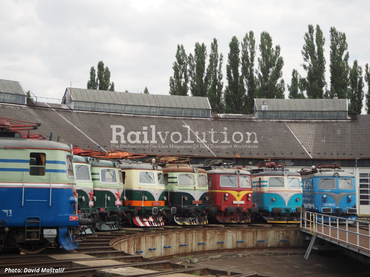Meeting of „bobina“ locomotives | Railvolution