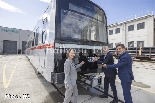 Wiener Linien orders 10 additional X-Wagen metro trains