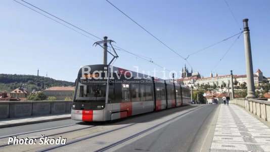 New trams for Praha presented