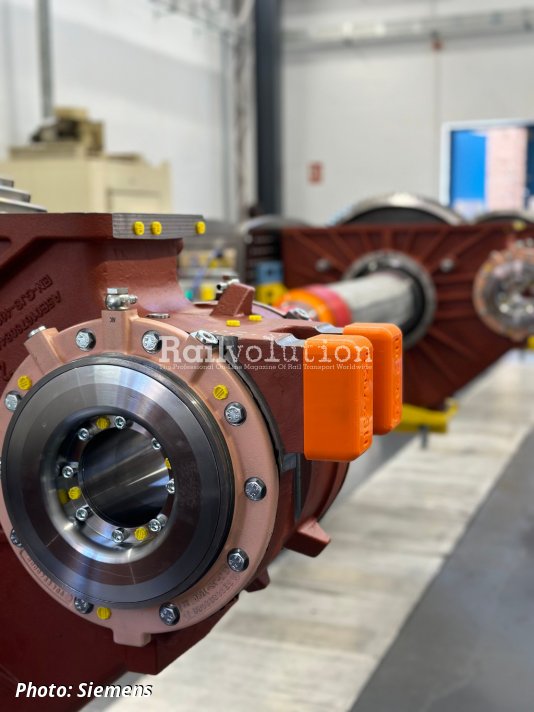 Siemens Mobility drives growth through investment at its factory in Cornellà