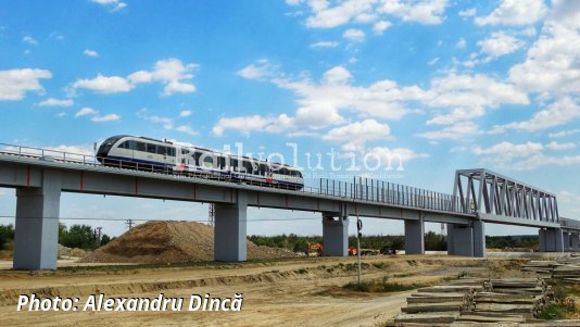 The București to Giurgiu line is passable after 19 years