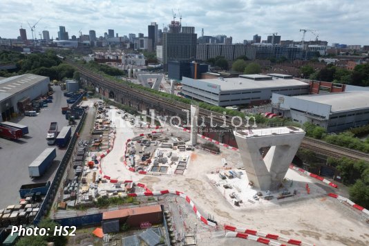 HS2’s "Bellingham Bridge" takes shape in Birmingham