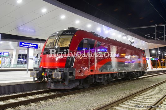 First Taurus Ready For Italian Railjet Services