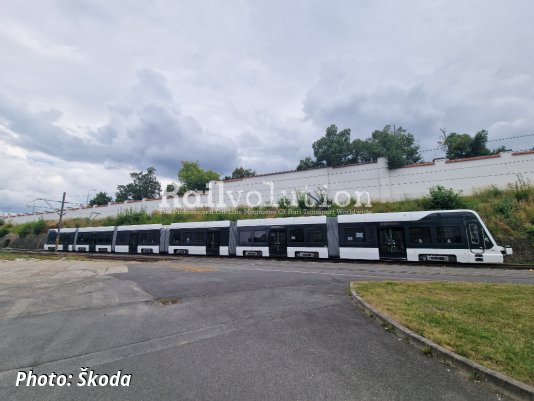 World’s longest tram produced by Škoda