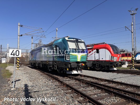 Green Mobility Partners hands over the first Vectrons