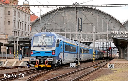 The first nine-car ComfortJet in regular service