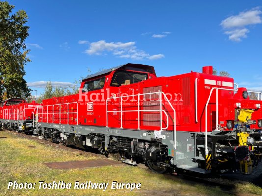 Toshiba HDB 800 shunters undergoing testing