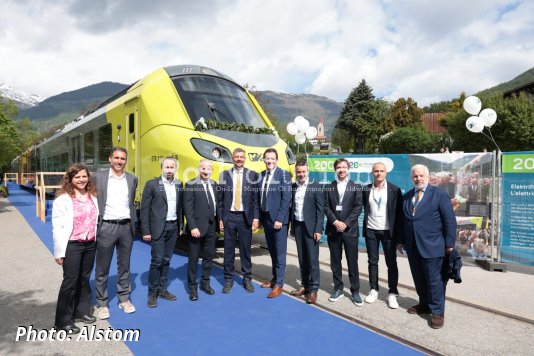 Alstom and STA unveiled the first Coradia Stream