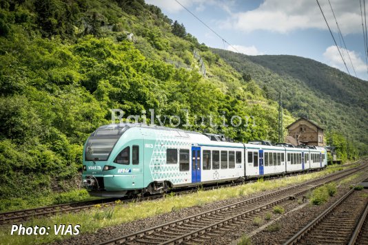 Alpha Trains and VIAS Rail signed leasing agreement for 14 FLIRT EMUs