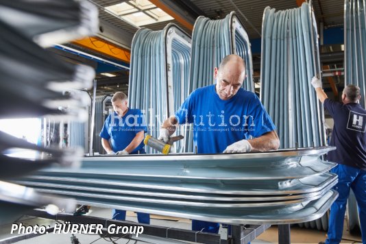 HÜBNER Group: System and component supplier for the Polish rail sector