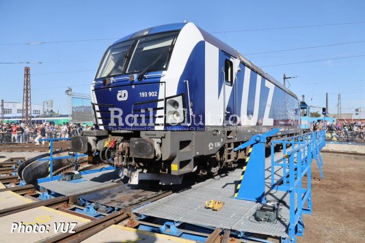 A VUZ Vectron in a new look