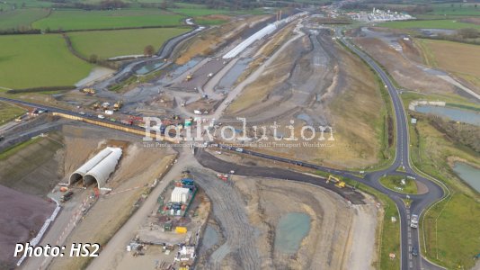 Next stage of construction begins at HS2’s longest green tunnel