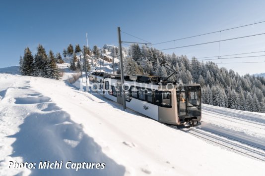More "Bratwurst" EMUs for RIGI BAHNEN