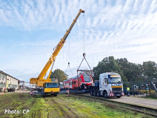 First CP's FLIRT arrived in Portugal