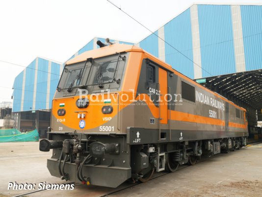Siemens hands over first locomotives to Indian Railways for commercial operations