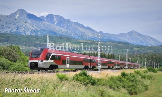 New long-distance EMUs for ZSSK