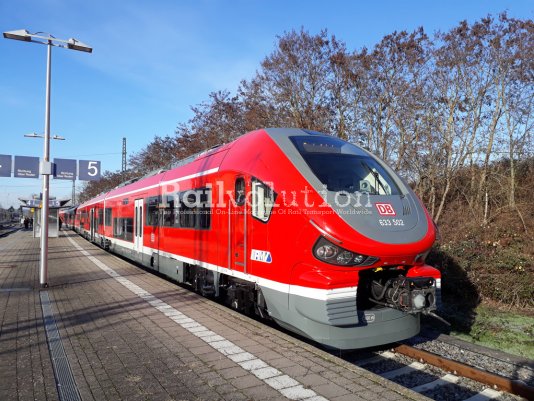 LINK DMUs On Dreieichbahn