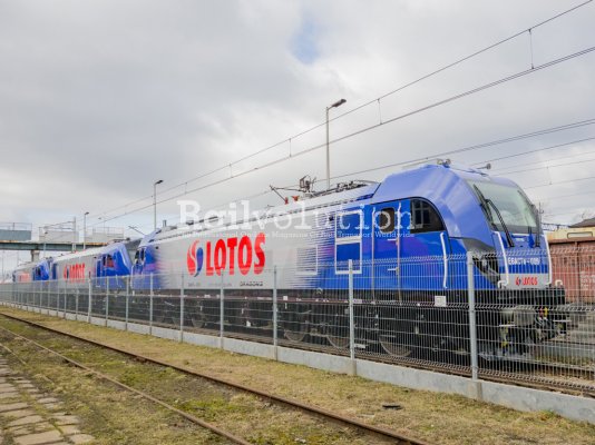 More Locomotives From Newag For LOTOS