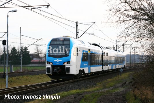 A Slovenian FLIRT DMU Again At Źmigród