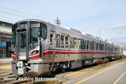 New EMUs For JR West’s Nanao Line